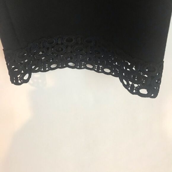 Slim Factor by Investments Size 1X No Waist Lace Hem Cropped Pull-On Pants - Picture 3 of 10